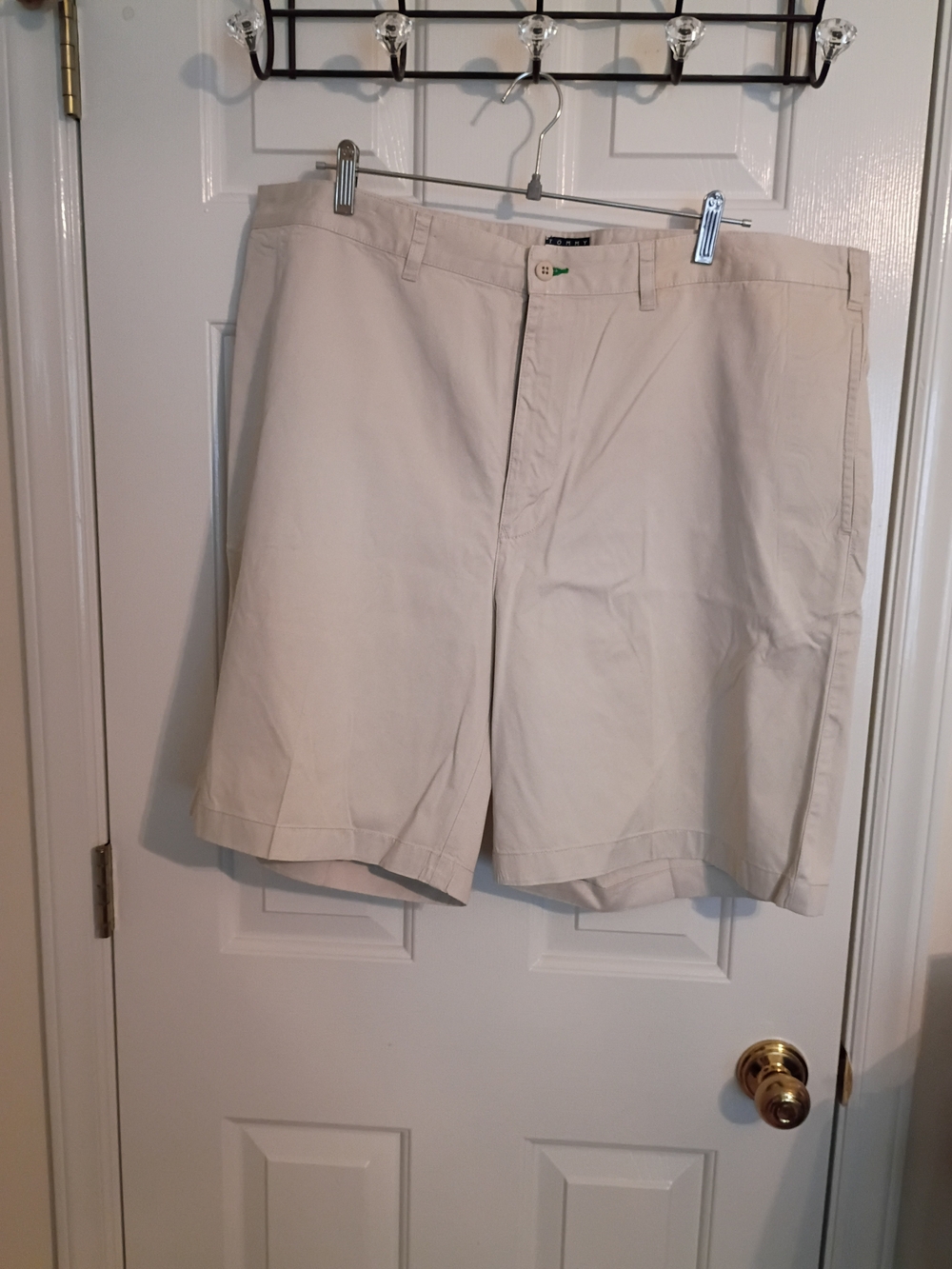 Men's Tommy Hilfiger Khaki Shorts Size 40